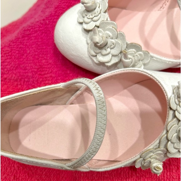 Janie and Jack little girl shoes - Picture 2 of 8